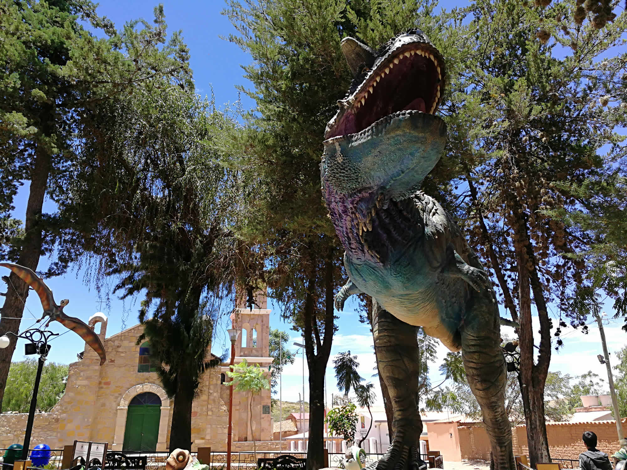 Giant dinosaur statue in Toro Toro town
